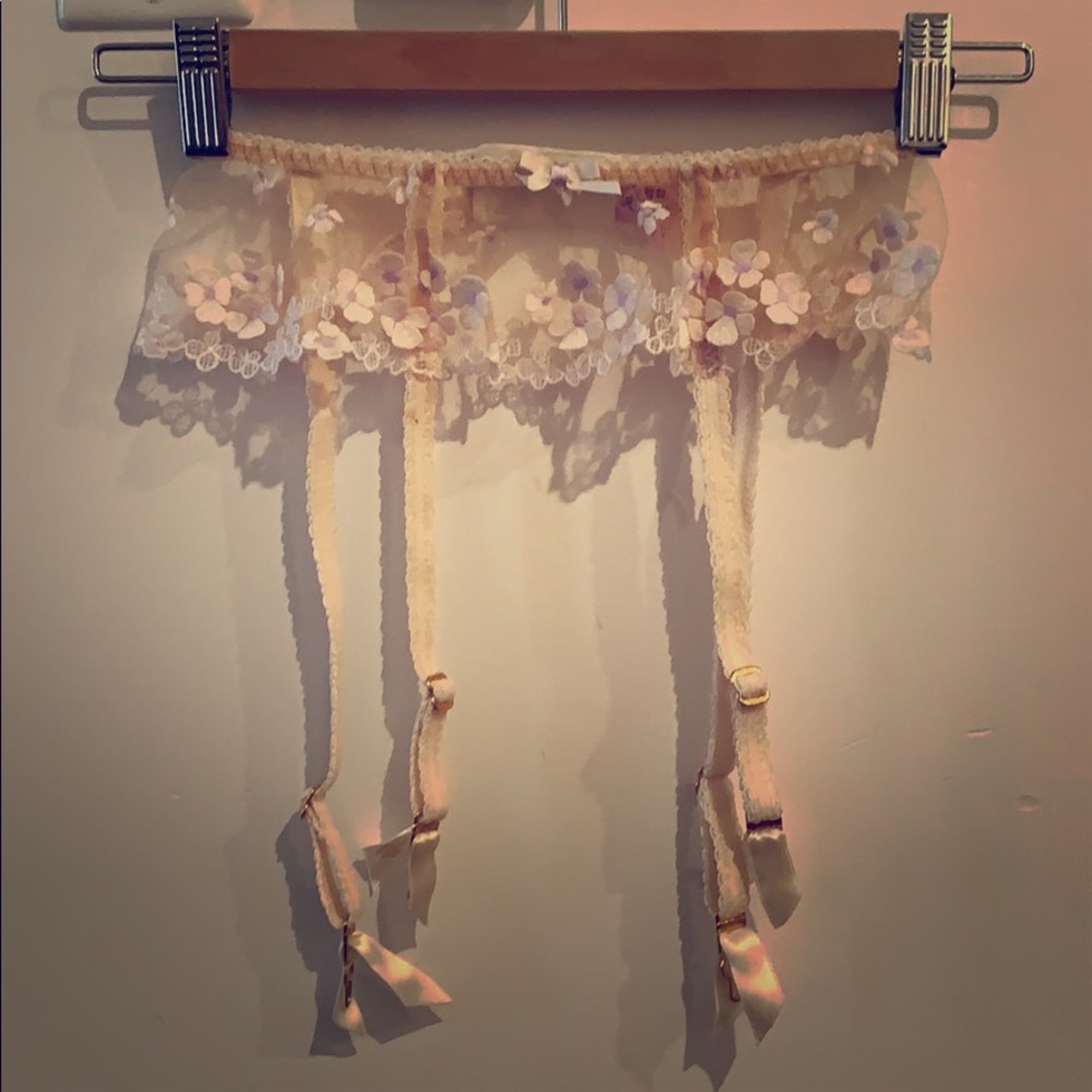 Agent Provocateur Pink S Floral Lace Garter